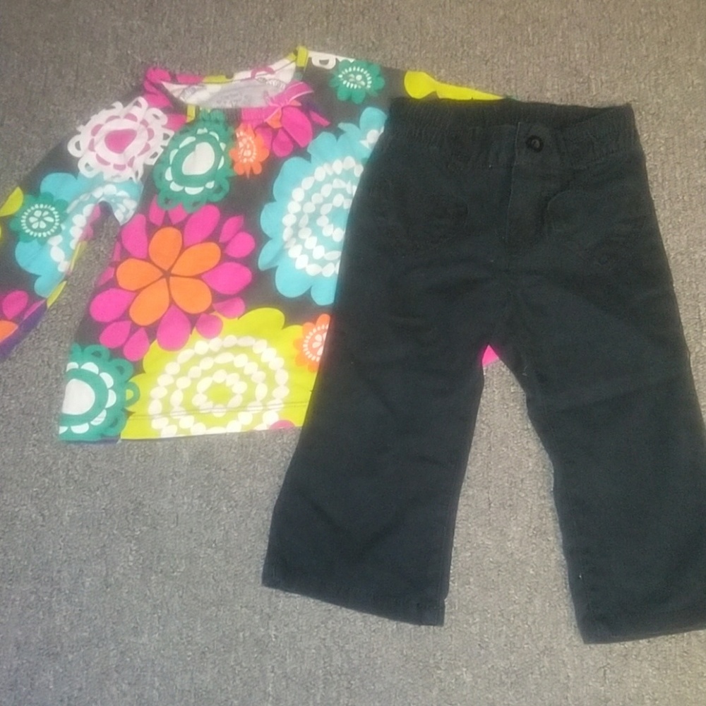 New no tags Carter's baby girls outfit